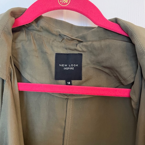 New Look Khaki Green Open Trench - Picture 2 of 6